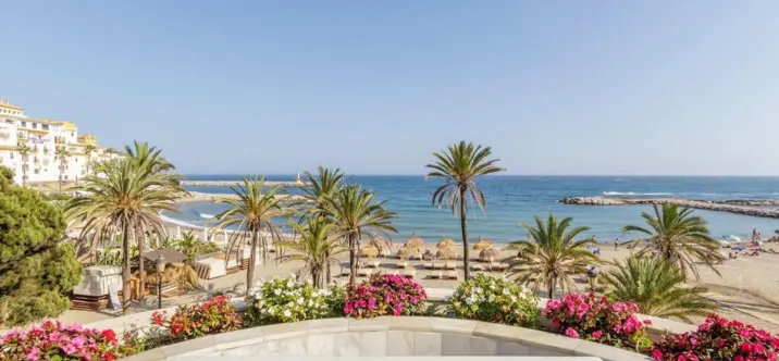 Апартаменты на среднем этаже R4415506 0