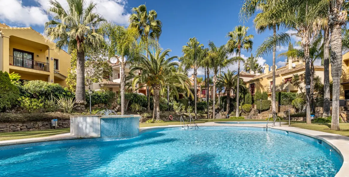 Долгосрочная аренда таунхауса в The Golden Mile 5