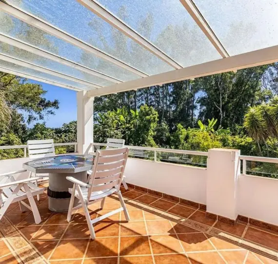 Long-term rent of detached villa in Costalita