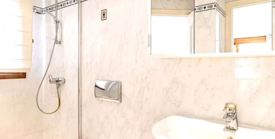 Long-term rent of detached villa in Costalita 13