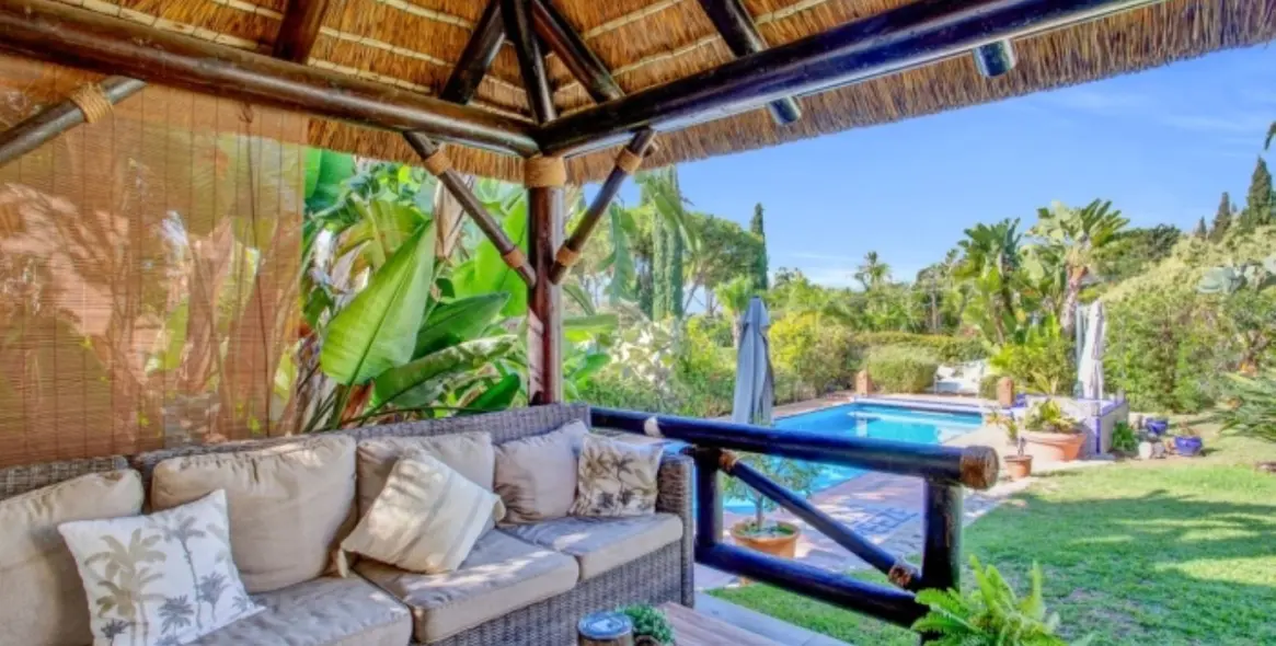 Long-term rent of detached villa in Marbesa 13