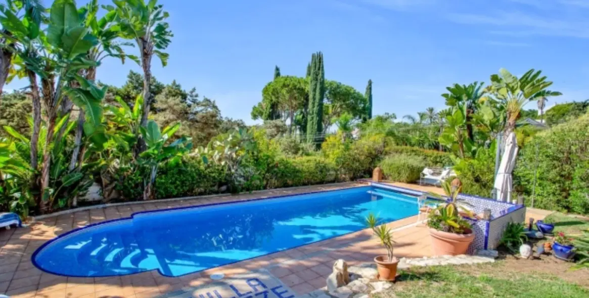 Long-term rent of detached villa in Marbesa 14