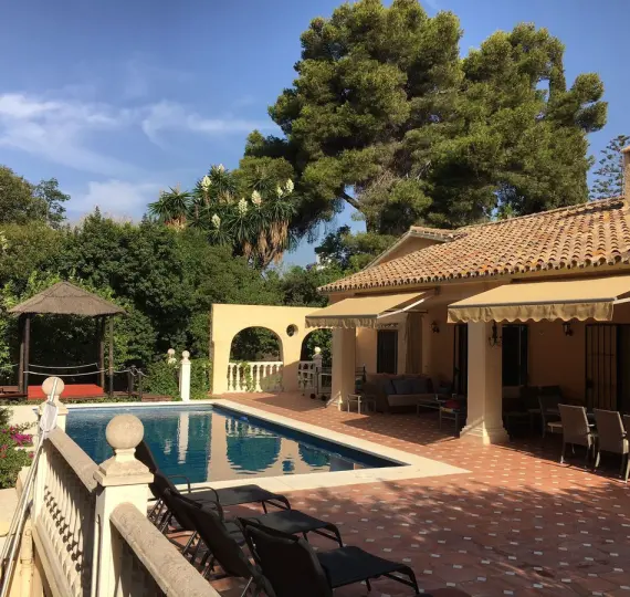 Long-term rent of detached villa in San Pedro de Alcántara