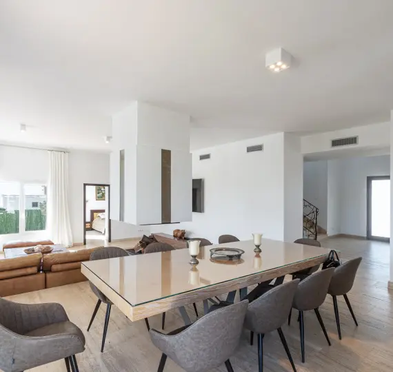 Long-term rent of detached villa in Manilva