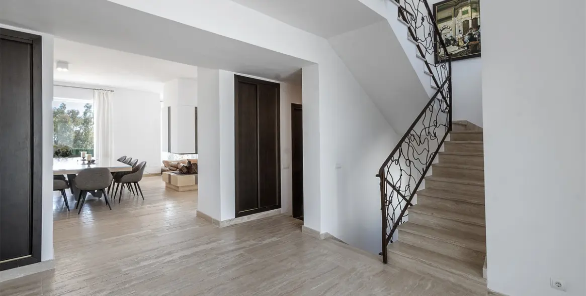 Long-term rent of detached villa in Manilva 4