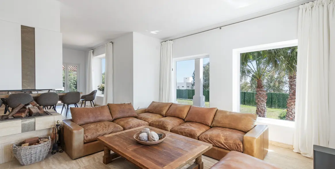 Long-term rent of detached villa in Manilva 9