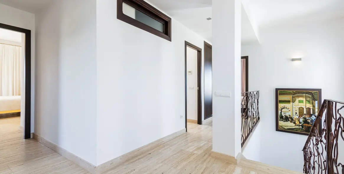 Long-term rent of detached villa in Manilva 17