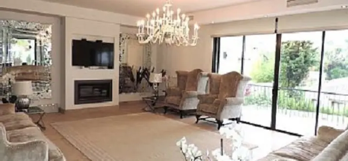 Long-term rent of detached villa in Nueva Andalucía 2