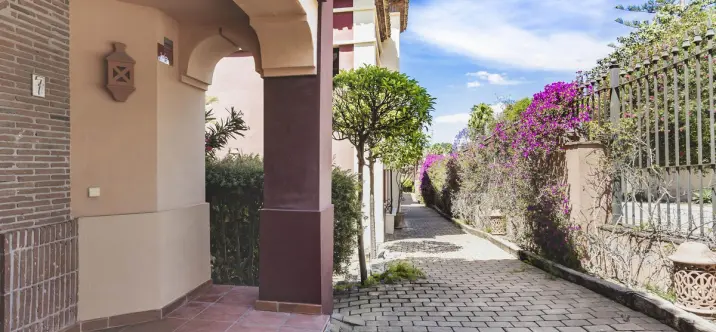 Long-term rent of detached villa in Marbella 1