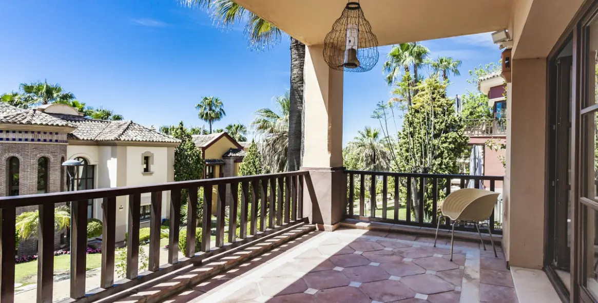 Long-term rent of detached villa in Marbella 17