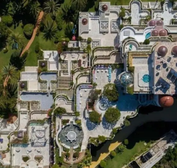 Долгосрочная аренда двухуровневых апартаментов в Puerto Banús