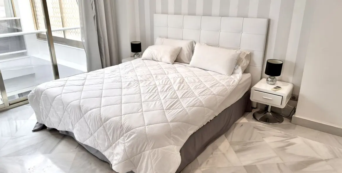 Долгосрочная аренда двухуровневых апартаментов в Puerto Banús 39