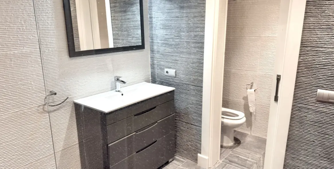 Долгосрочная аренда двухуровневых апартаментов в Puerto Banús 42