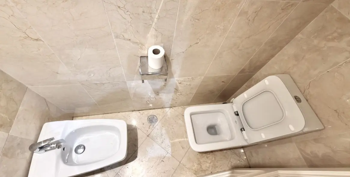 Долгосрочная аренда двухуровневых апартаментов в Puerto Banús 74