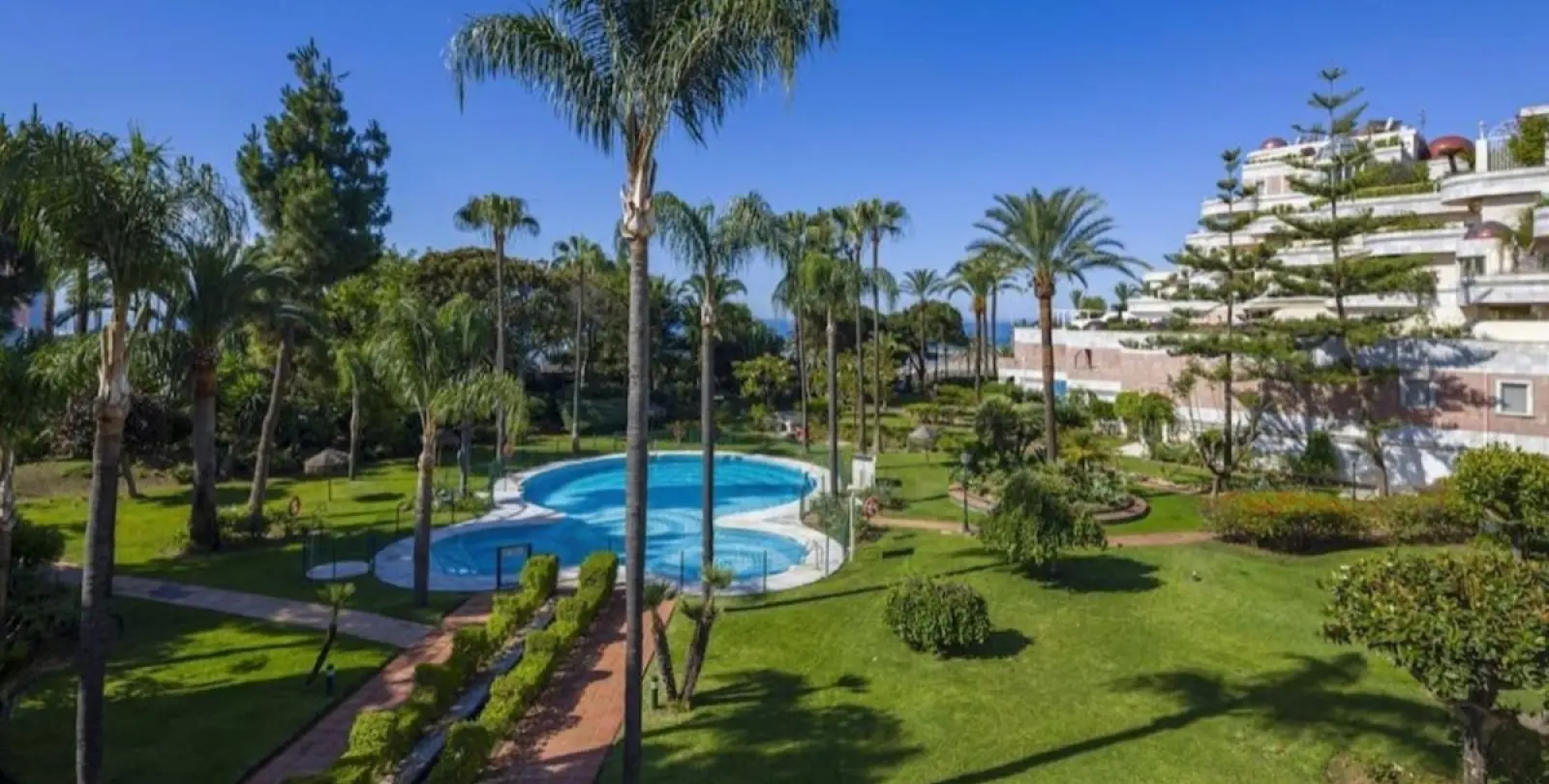 Alquiler a largo plazo de dúplex en Puerto Banús 7