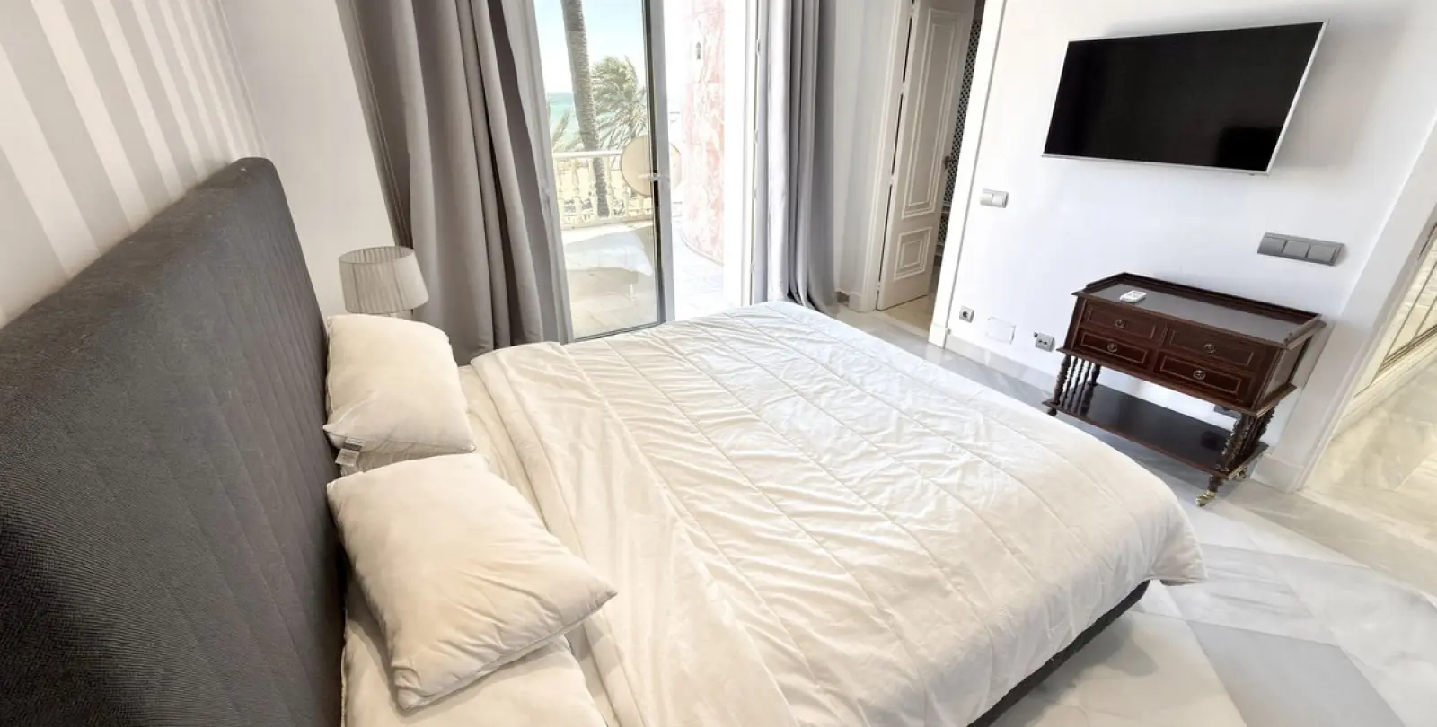 Alquiler a largo plazo de dúplex en Puerto Banús 55