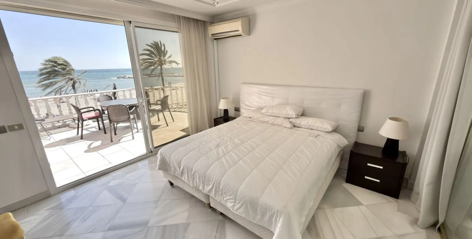 Alquiler a largo plazo de dúplex en Puerto Banús 57
