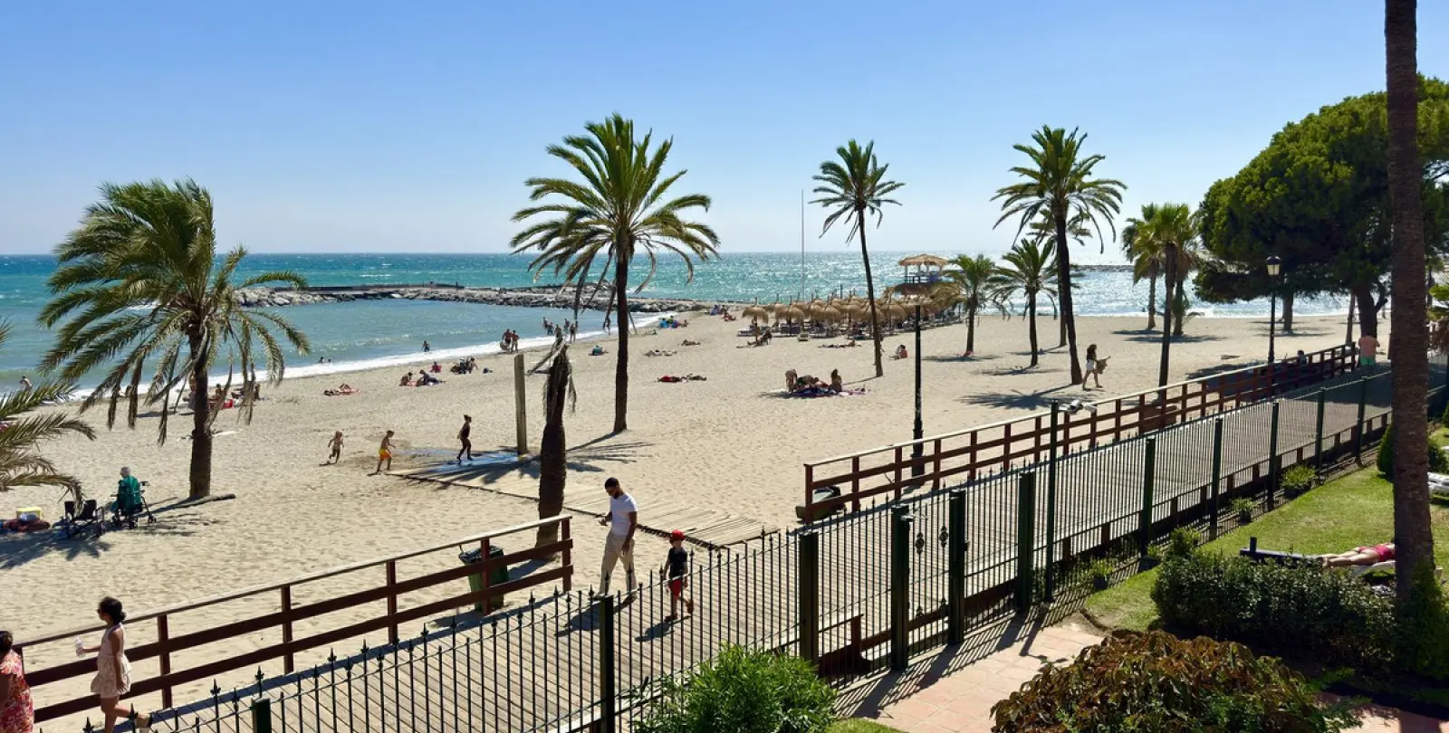 Alquiler a largo plazo de dúplex en Puerto Banús 82