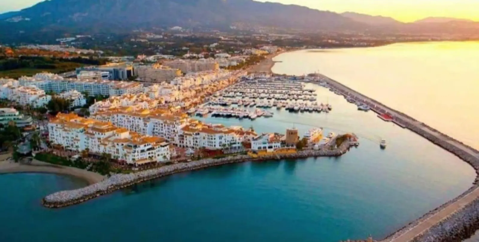 Alquiler a largo plazo de dúplex en Puerto Banús 91