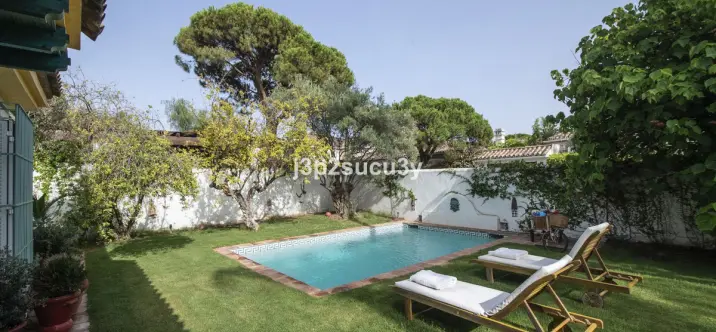 Long-term rent of detached villa in Benamara 1