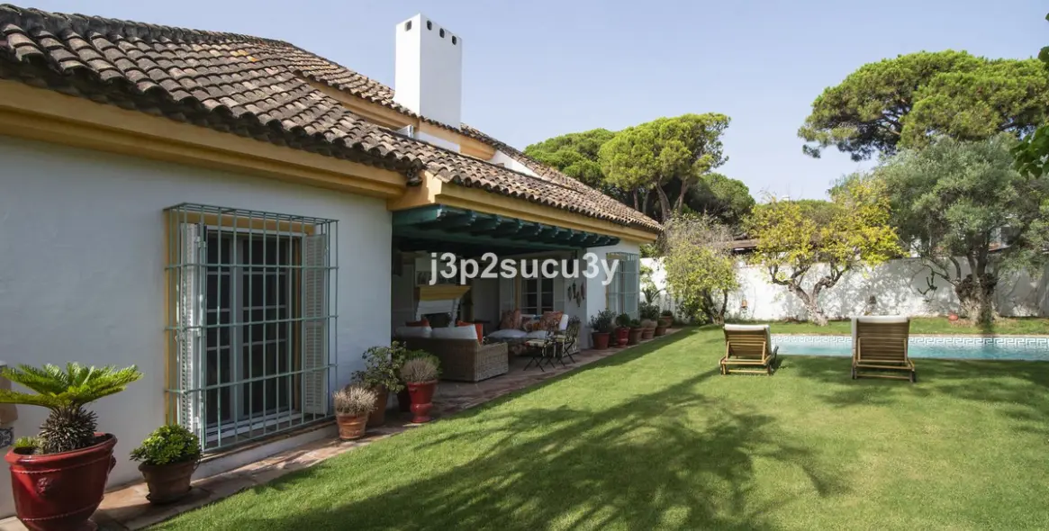 Long-term rent of detached villa in Benamara 4