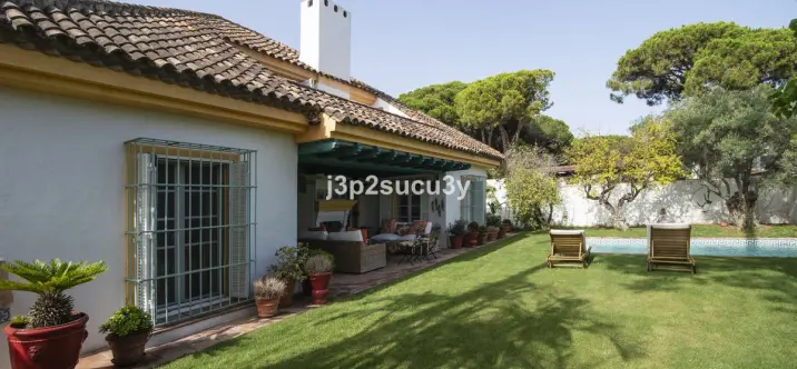 Long-term rent of detached villa in Benamara 3