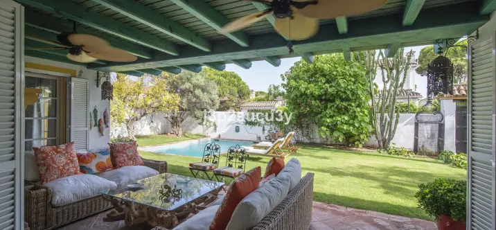 Long-term rent of detached villa in Benamara 4