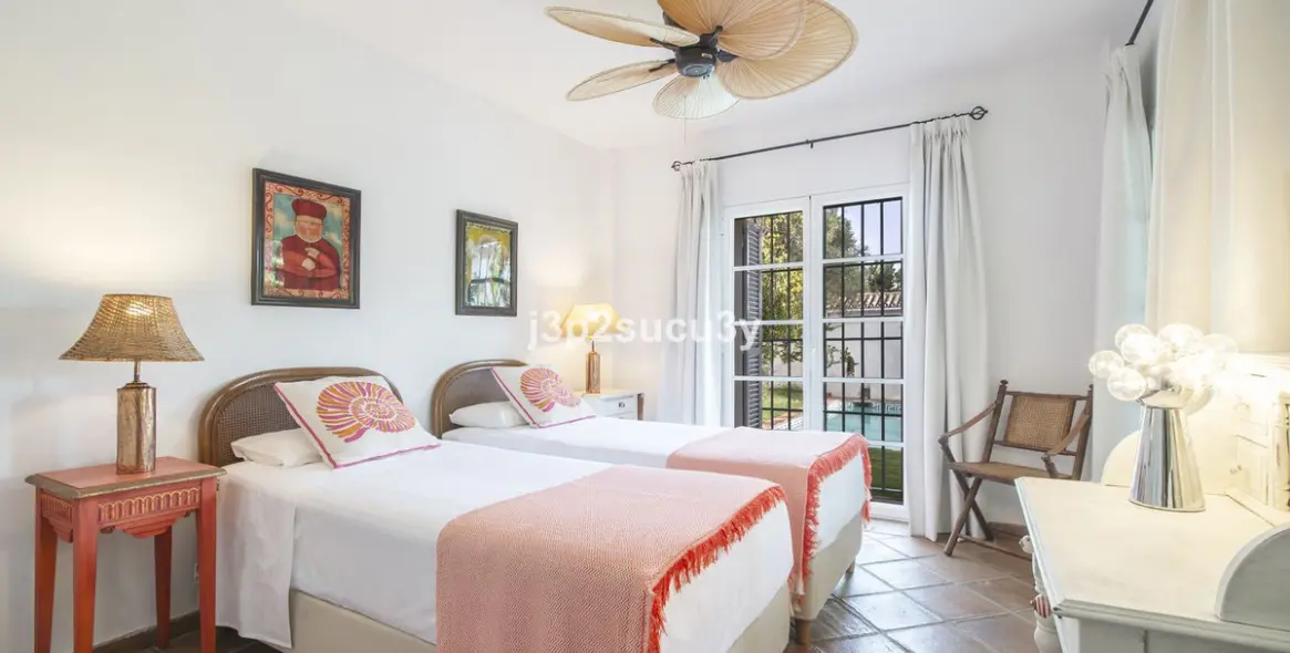 Long-term rent of detached villa in Benamara 14