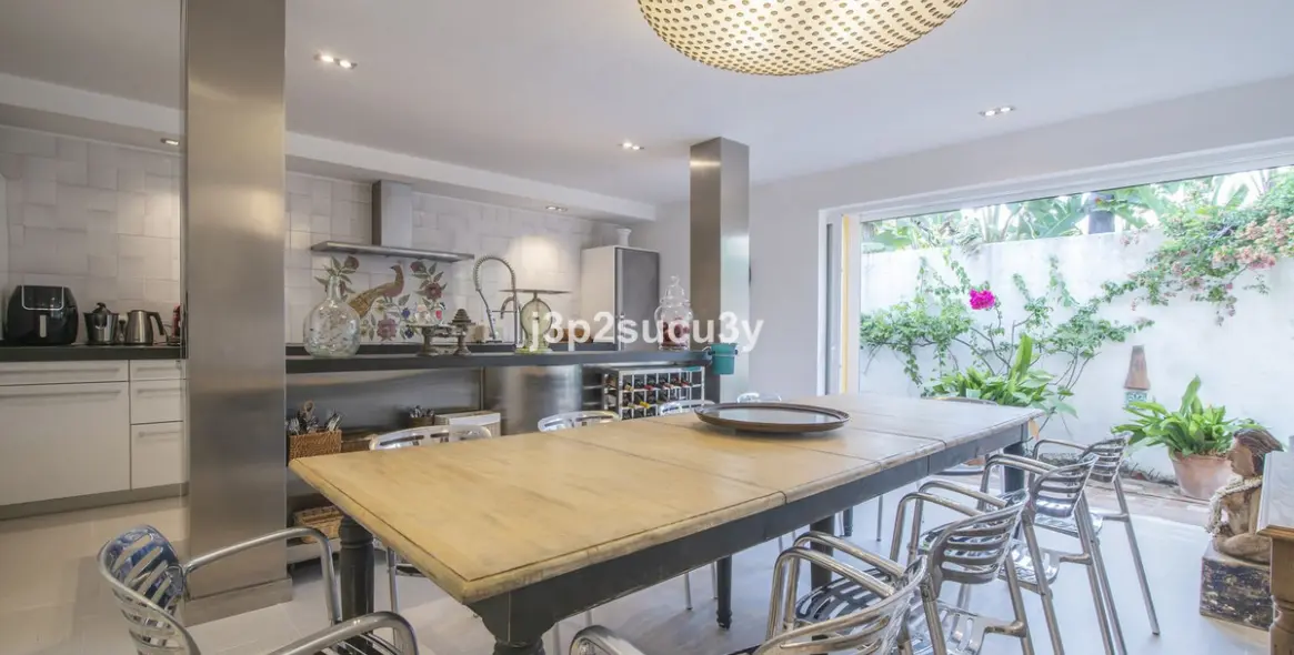 Long-term rent of detached villa in Benamara 19