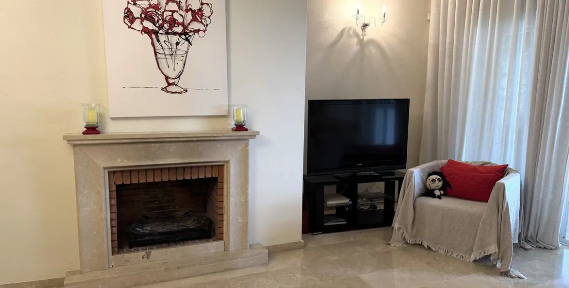 Long-term rent of ground floor apartment in Marbella (district Marbella) 10