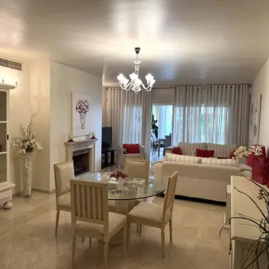 Alquiler a largo plazo de apartamento en planta baja en Marbella