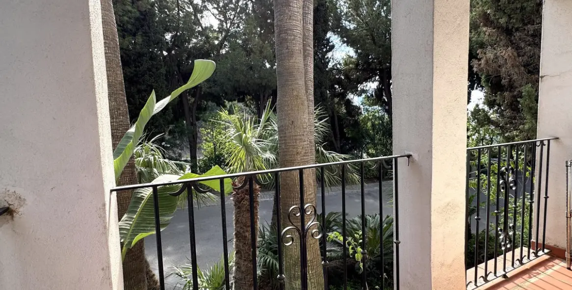 Long-term rent of ground floor apartment in Marbella 26