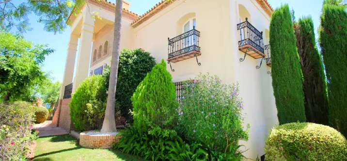 Long-term rent of detached villa in Los Arqueros 0