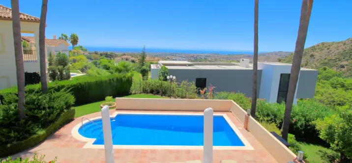 Long-term rent of detached villa in Los Arqueros 2
