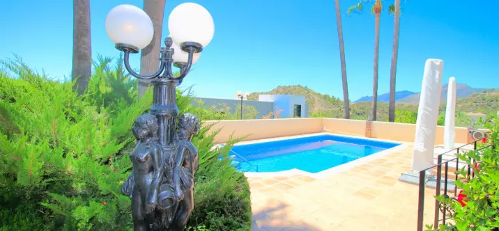 Long-term rent of detached villa in Los Arqueros 4