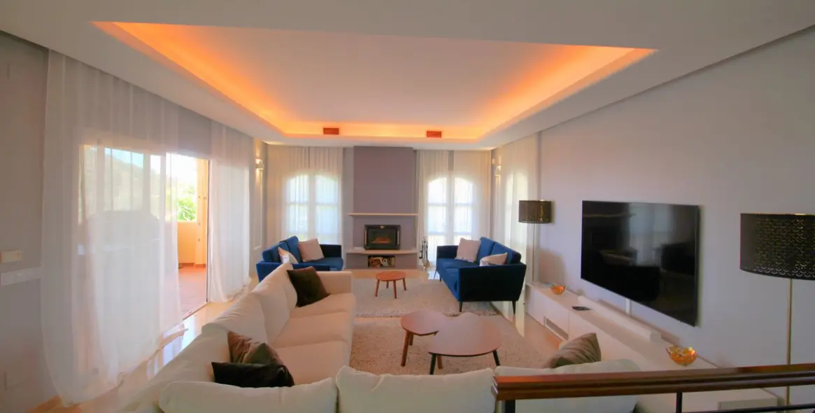 Long-term rent of detached villa in Los Arqueros 6