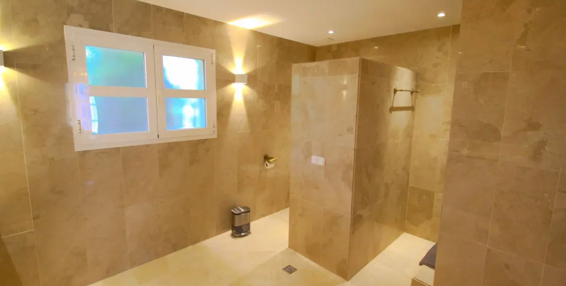 Долгосрочная аренда  отдельно стоящей виллы в Los Arqueros 39