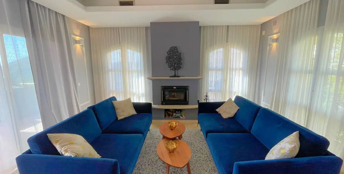 Long-term rent of detached villa in Los Arqueros 55
