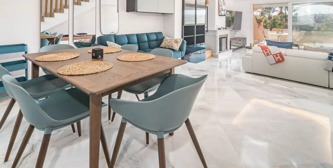 Long-term rent of townhouse in Nueva Andalucía 10