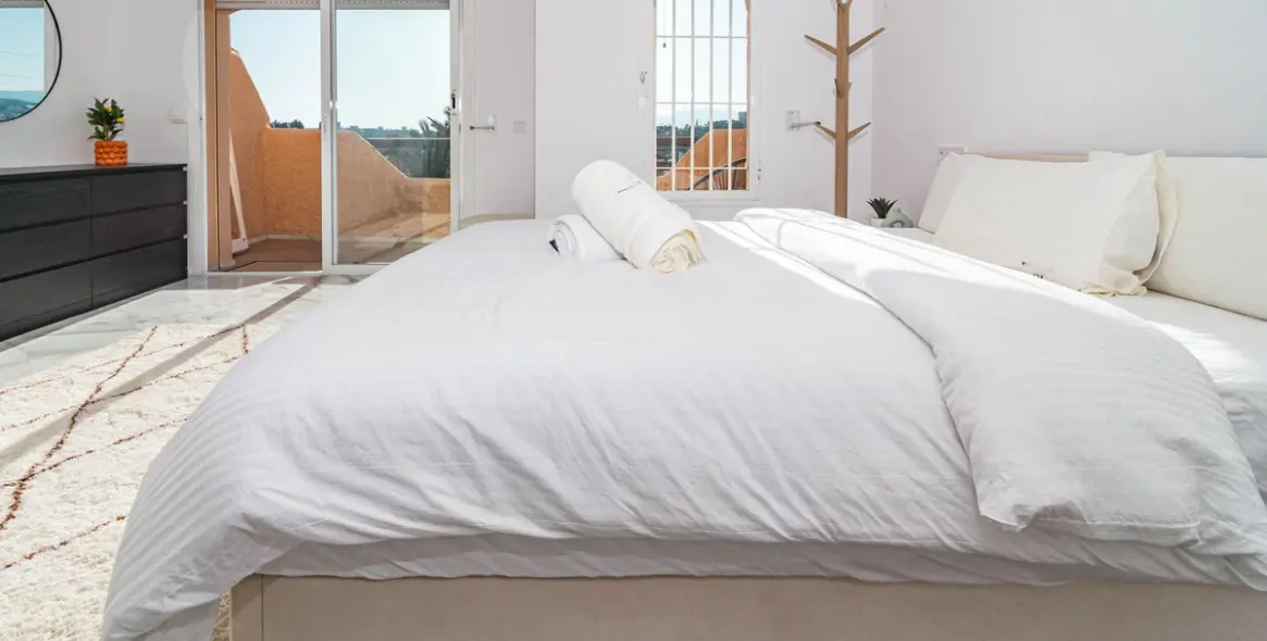 Long-term rent of townhouse in Nueva Andalucía 21