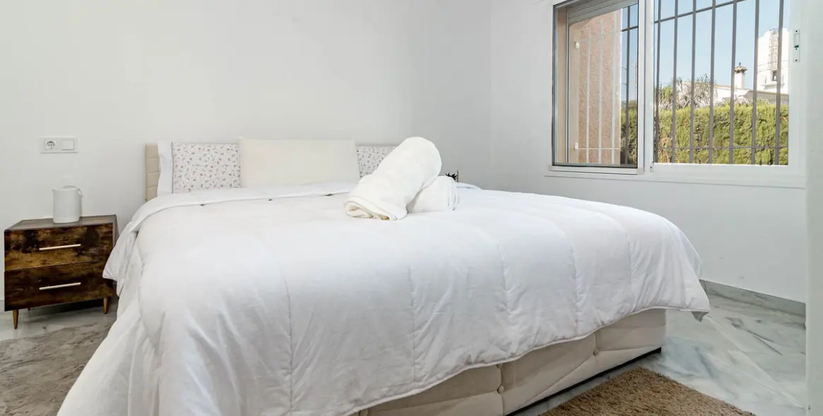 Long-term rent of townhouse in Nueva Andalucía 26