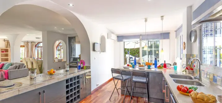 Long-term rent of detached villa in El Rosario 3