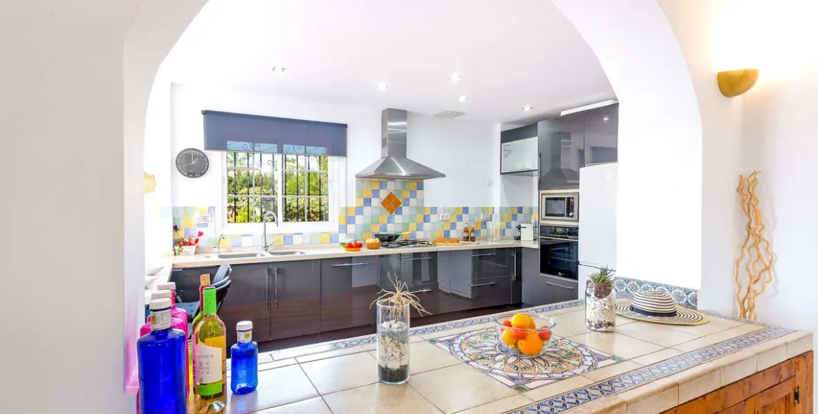 Long-term rent of detached villa in El Rosario 5