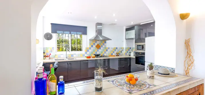 Long-term rent of detached villa in El Rosario 4