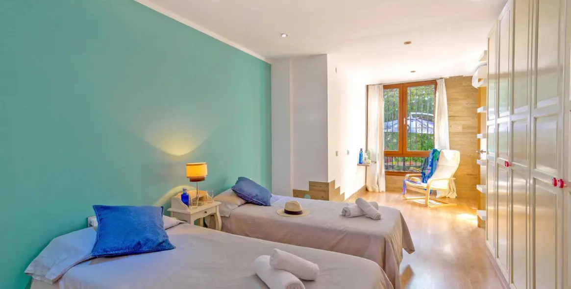 Long-term rent of detached villa in El Rosario 14