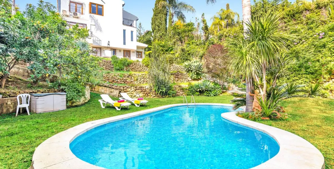 Long-term rent of detached villa in El Rosario 19