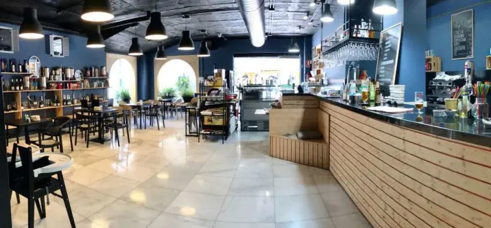 Long-term rent of commercial premises in Puerto Banús 0