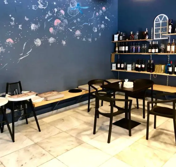 Long-term rent of commercial premises in Puerto Banús