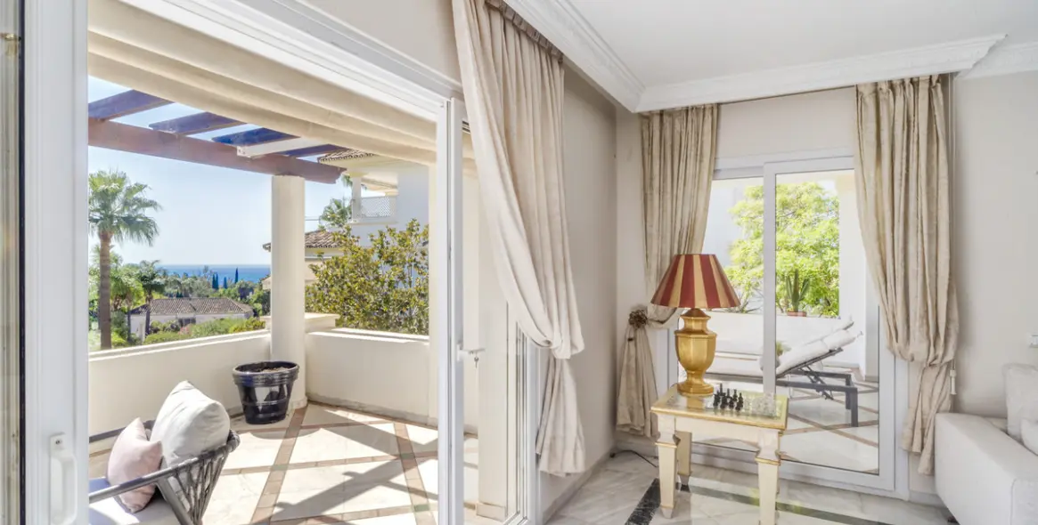 Долгосрочная аренда апартаментов на среднем этаже в Marbella (район The Golden Mile) 7