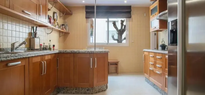 Ground floor apartment R4901599 1